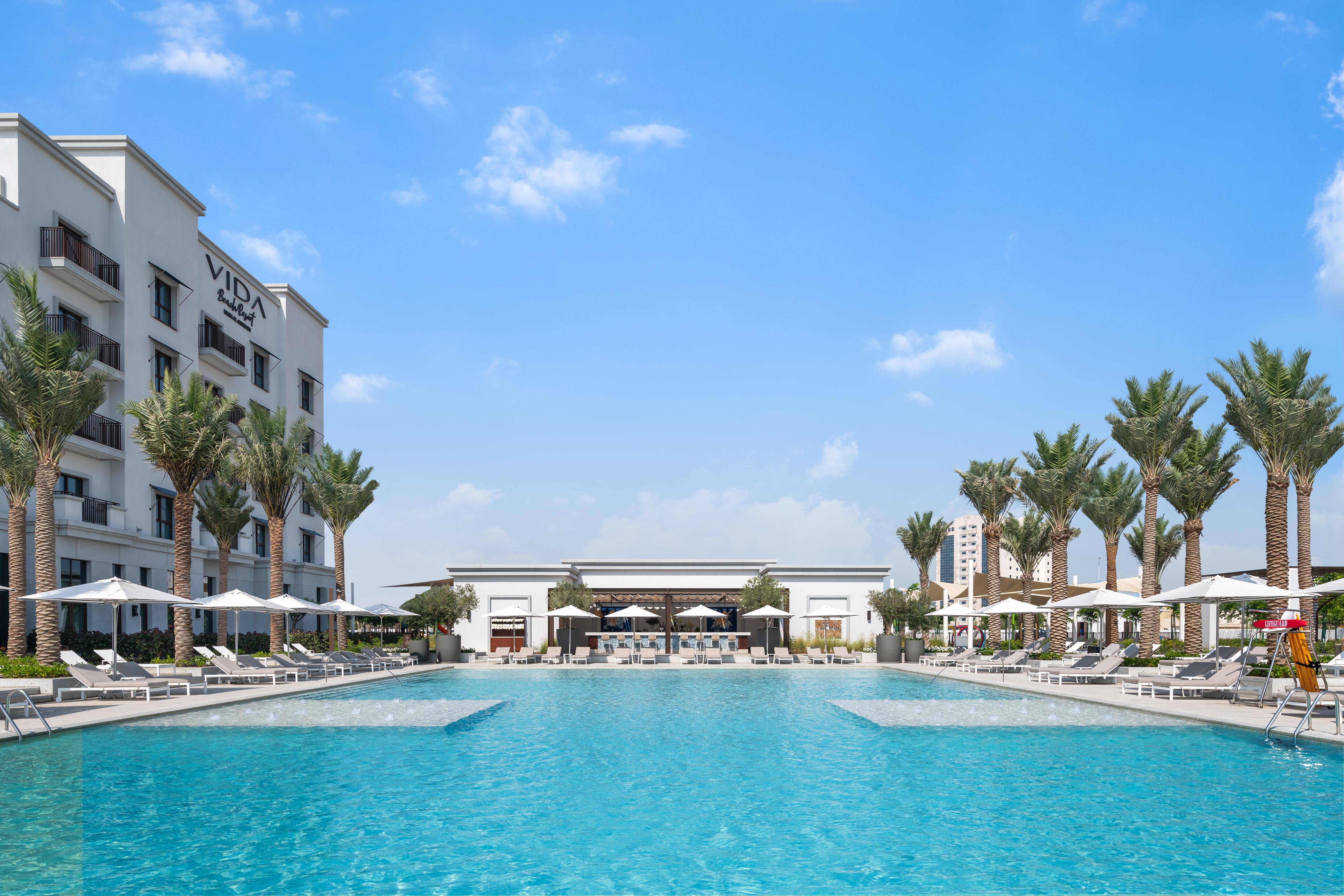 Vida Beach Resort Umm Al Quwain Luaran gambar View of the pool at Vida Downtown Dubai
